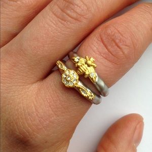 Queen Bee Ring and Flower Ring size 8