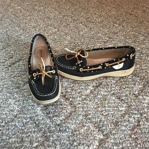 Sperry boat shoes