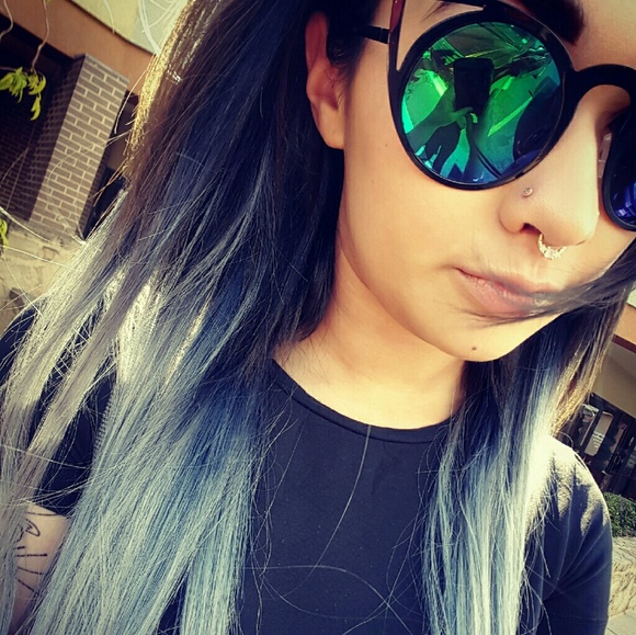 Meet your Posher, Chelsea - Picture 1 of 1