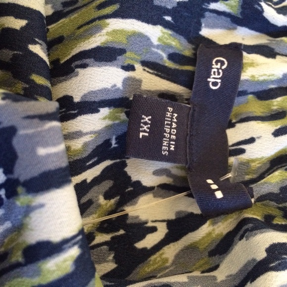 SOLD in bundle!!! GAP strapless ruffle dress - Picture 4 of 4