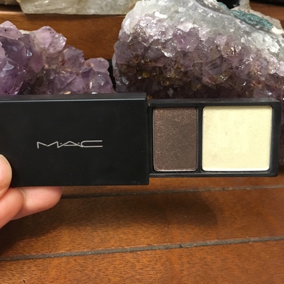 MAC eyeshadow set sweet liaison