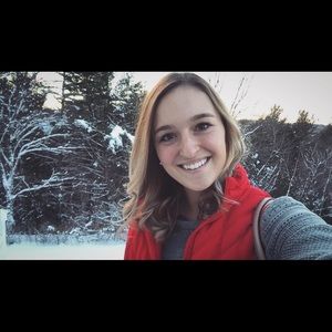 Meet your Posher, Brooke