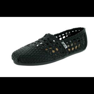 TOMS Black Satin Woven Women's Classic