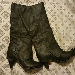 Adorable boutique boots!