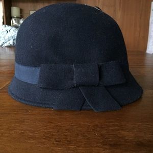 Anthropologie hat.