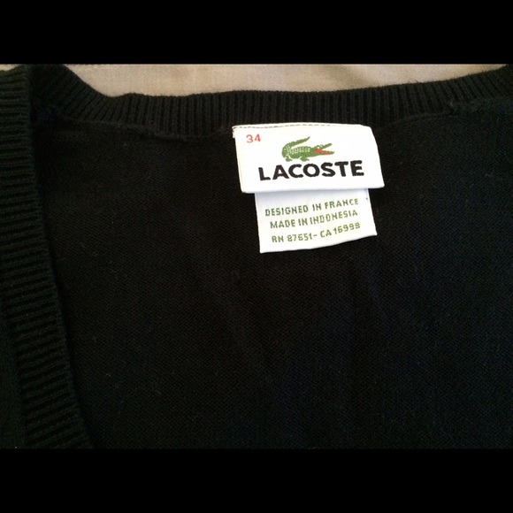 Lacoste sweater - Picture 2 of 2