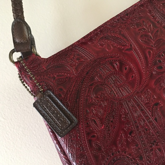 ‼️🌺 Beautiful Relic Bag - Picture 2 of 3