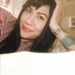 Meet your Posher, Mischa