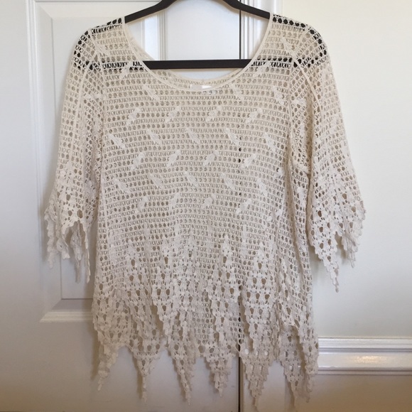 LF Story Of Lola 3/4 Sleeve Crochet Top