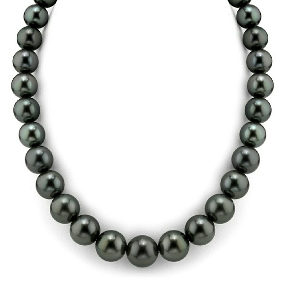Tahitian pearls