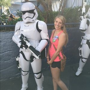 Meet your Posher, Mackenzie