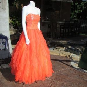 SOLD   Prom Pageant Homecoming GOWN bright orange