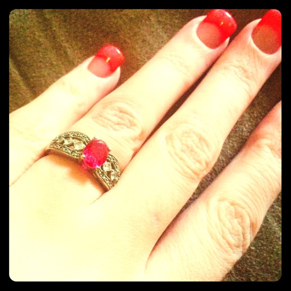 Antique style created ruby silver ring