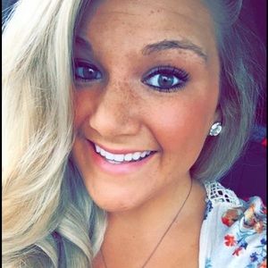 Meet your Posher, Jen