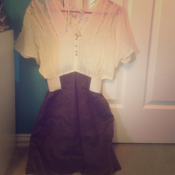 Dress - Picture 1 of 1