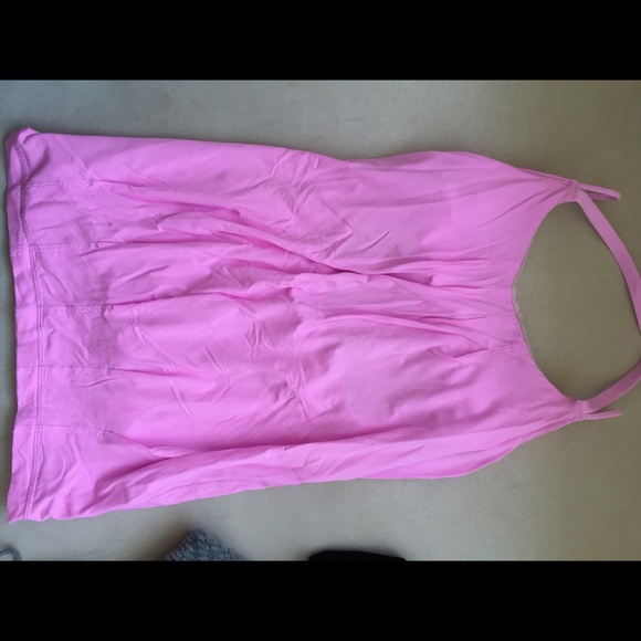 Pink lululemon open back tank- size 6