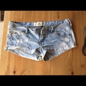 Light wasted shorts