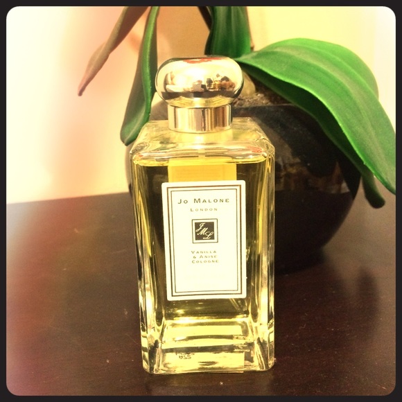 Jo Malone London Vanilla and Anise Cologne.