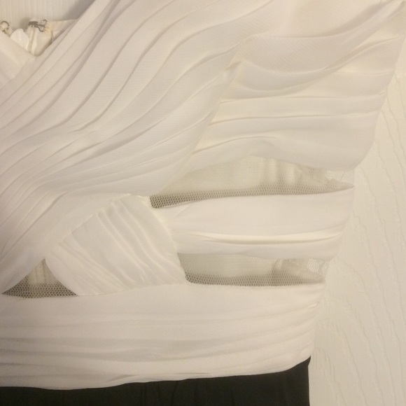 Hailey Logan- Prom Dress - Picture 2 of 2