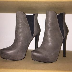 Jessica Simpson ankle boots