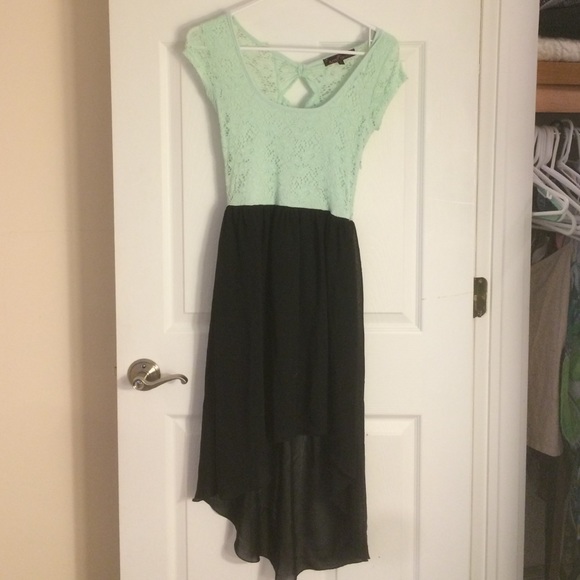 High low, bow back dress - Picture 1 of 3