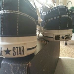 Converse sneakers one star