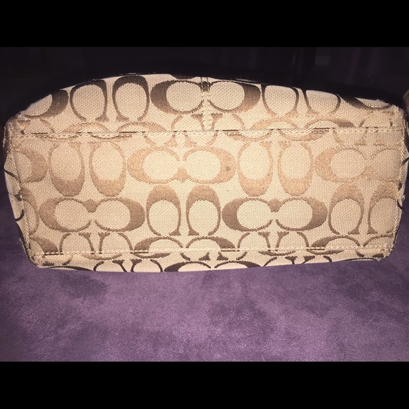 Coach Purse - Picture 3 of 4