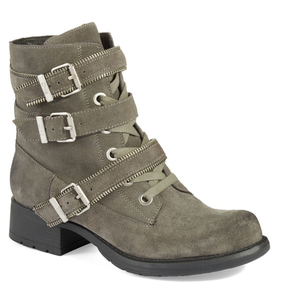 Sam Edelman Shoes - SALE! Sam Edelman Graham Buckle Boots✨