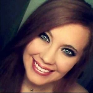 Meet your Posher, Halley