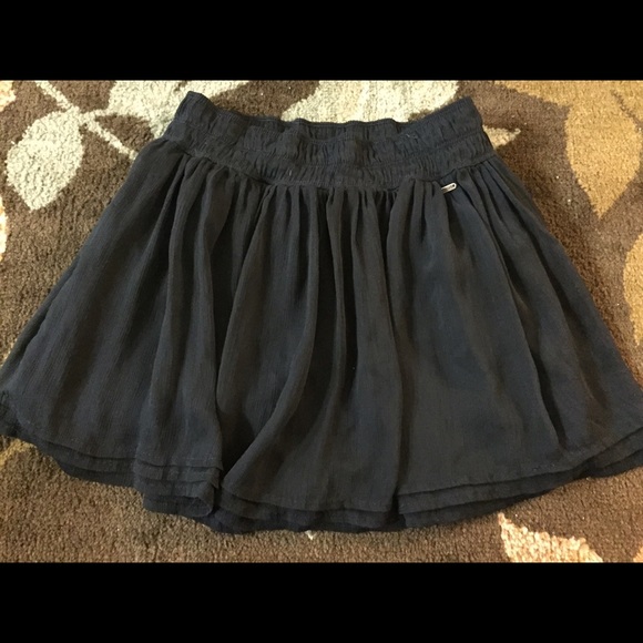 *NEW* Navy Hollister Skirt
