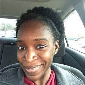 Meet your Posher, Monica