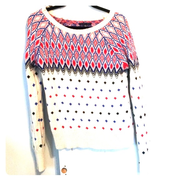 Patterned sweater