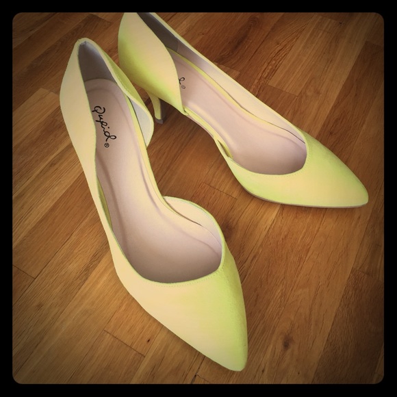 Bright Citron Pumps