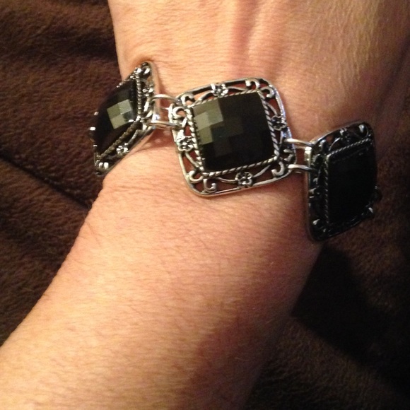 Jewelry - Black acrylic resin chain bracelet