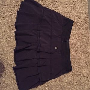 LuluLemon Black, Ruffled tennis skirt