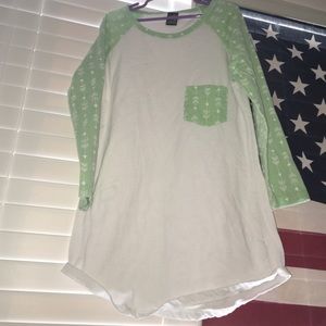 Cut midway on arms. Worn about 5 times.