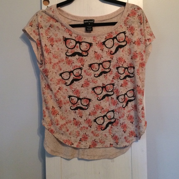mustache tee