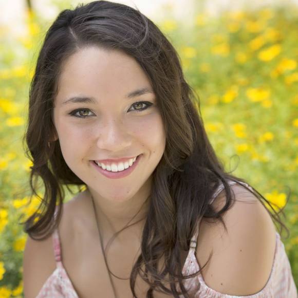 Meet your Posher, Olivia - Picture 1 of 1