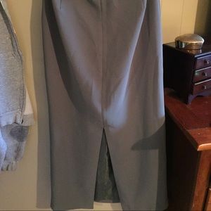 Finity studio pencil skirt with slit in front