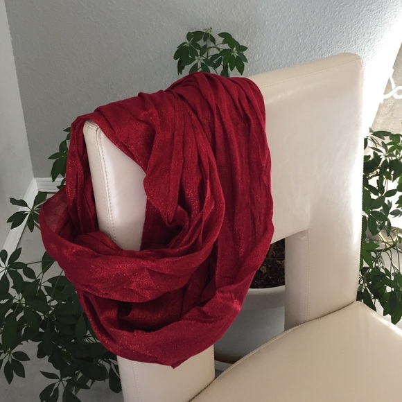 Beautiful infinity scarf