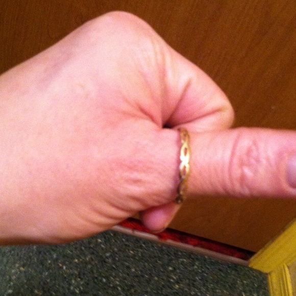 10kt real gold braided band.