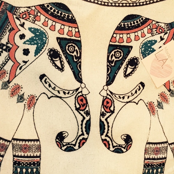 NWT Tribal Screened Knit Top By Gaze trending 2016 - Picture 3 of 4