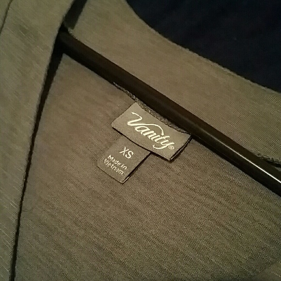 XS Vanity shirt worn once - Picture 2 of 3