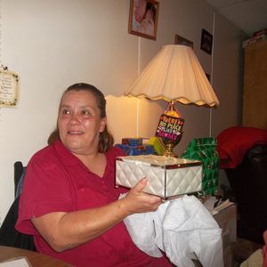 Meet your Posher, Claudia