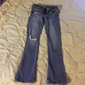 American Eagle Skinny Kick jeans