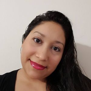 Meet your Posher, Gloria