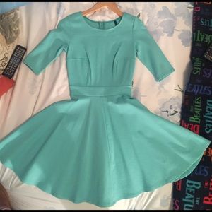 XS dress-great for a spring wedding!