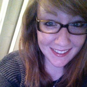 Meet your Posher, Casey