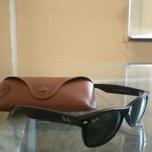 Ray Bans Sun glasses