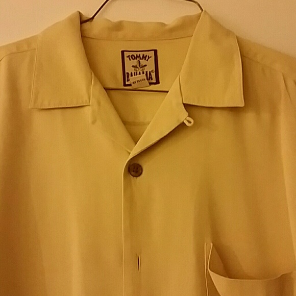 Tommy Bahama  (Silk Shirt)